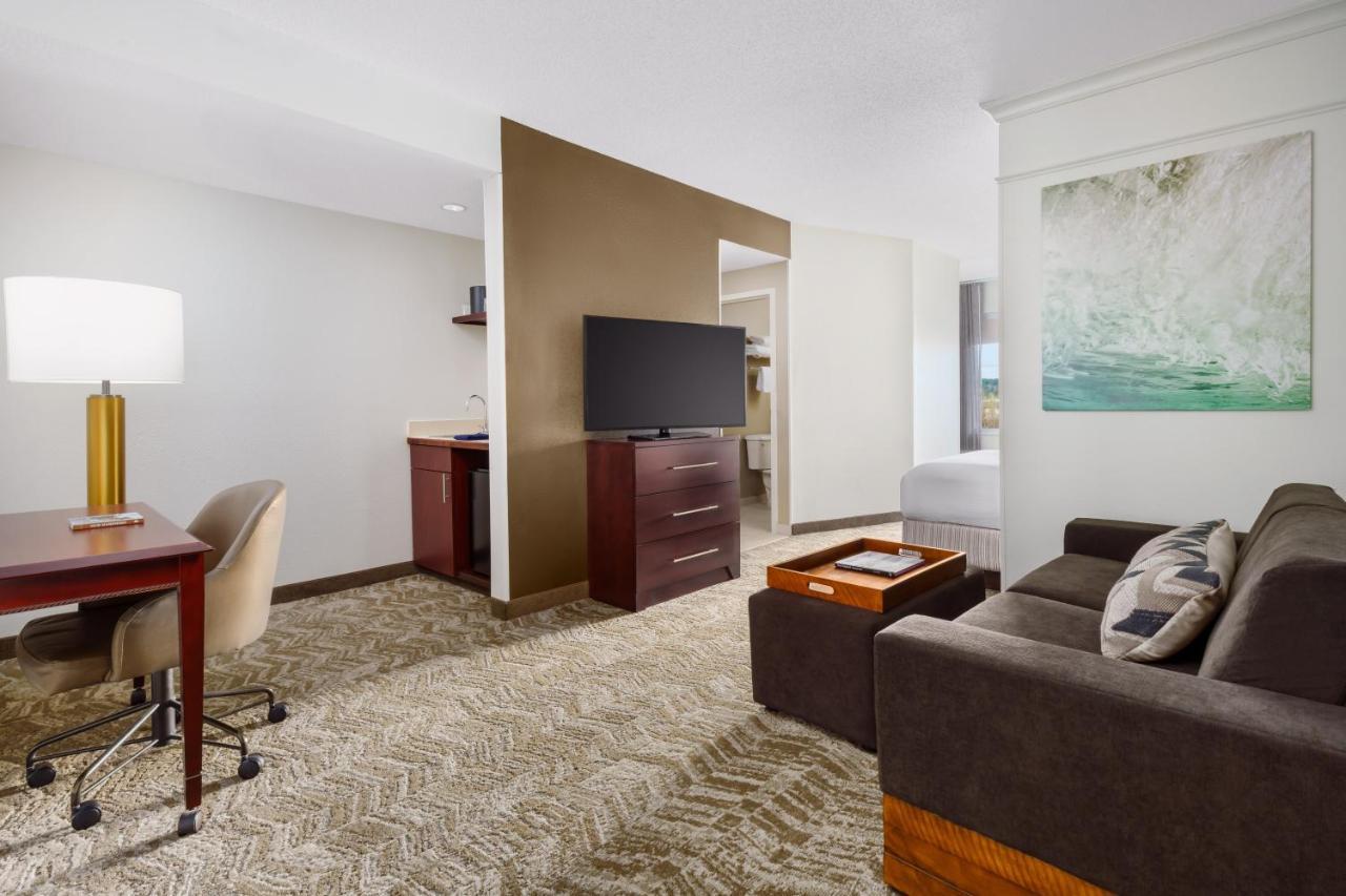 Springhill Suites Manchester-Boston Regional Airport Экстерьер фото