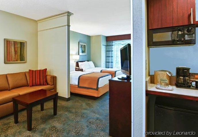 Springhill Suites Manchester-Boston Regional Airport Номер фото