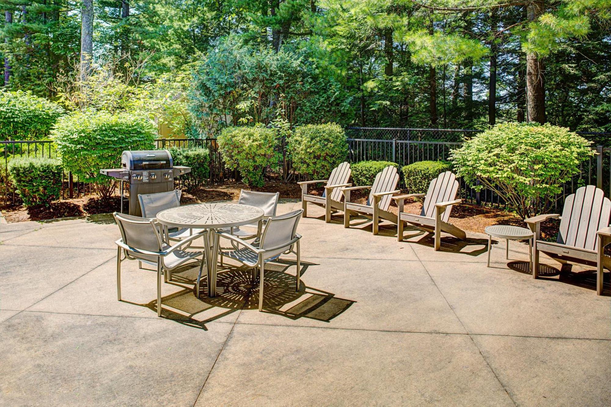 Springhill Suites Manchester-Boston Regional Airport Экстерьер фото