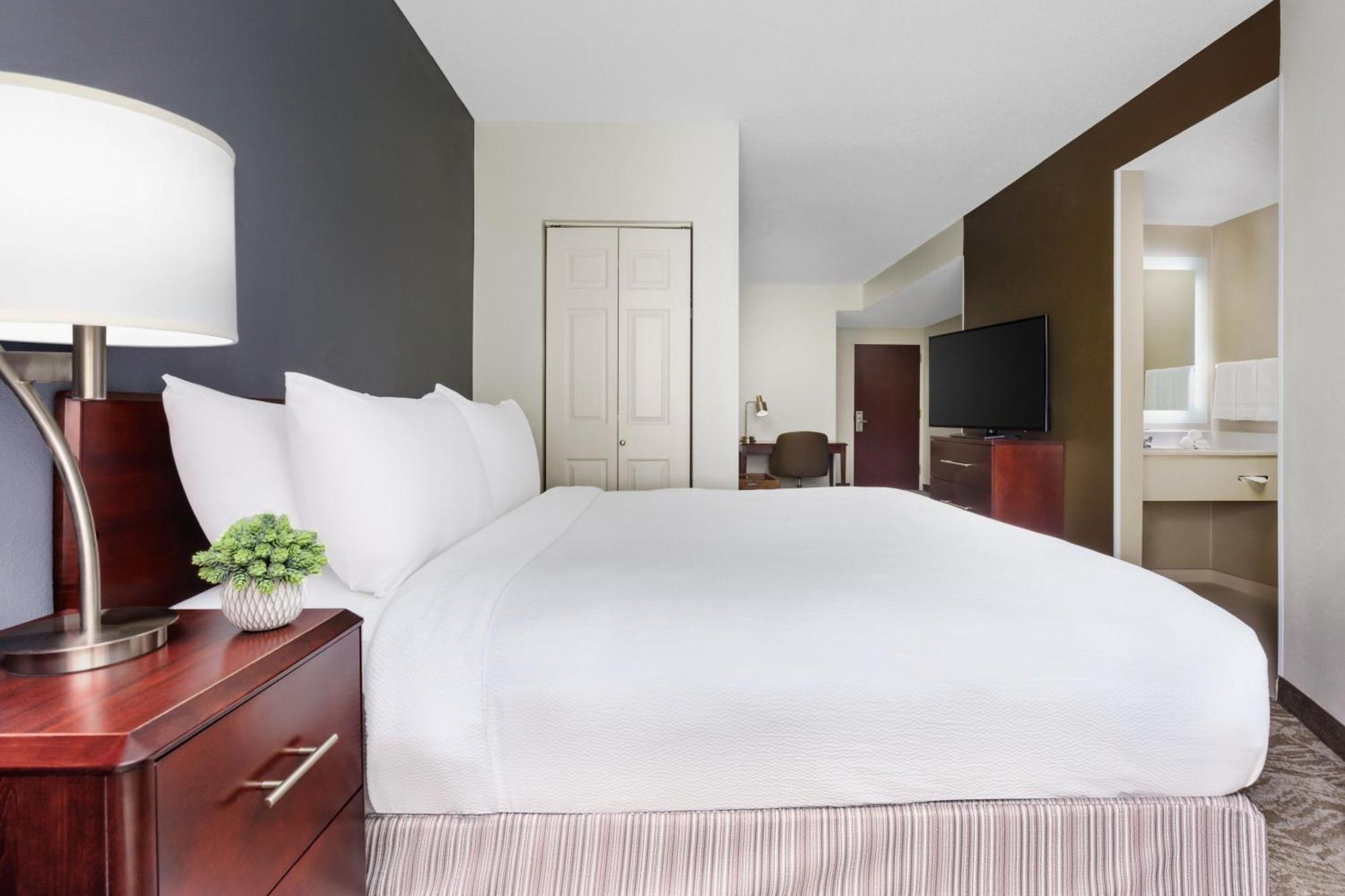 Springhill Suites Manchester-Boston Regional Airport Экстерьер фото