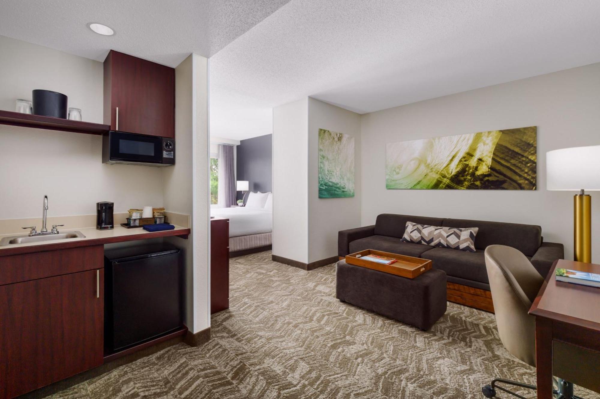 Springhill Suites Manchester-Boston Regional Airport Экстерьер фото