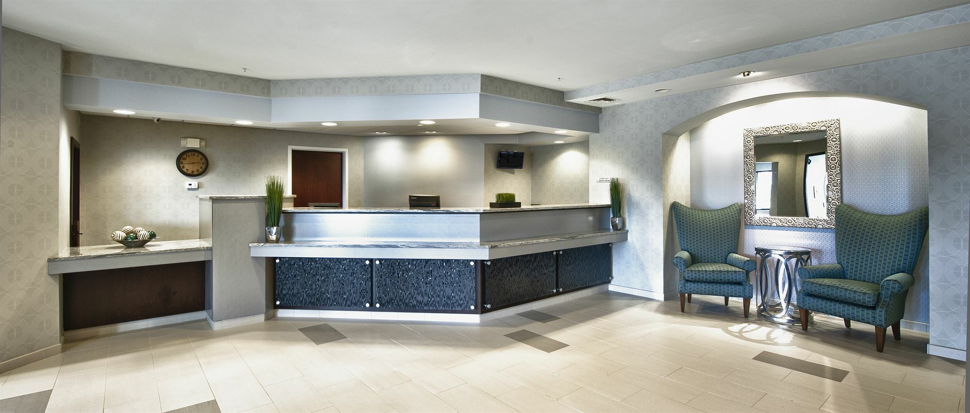 Springhill Suites Manchester-Boston Regional Airport Интерьер фото